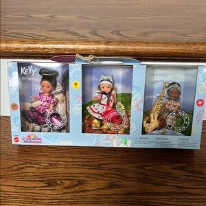 Friends of the world  Dolls & Accessories Collection